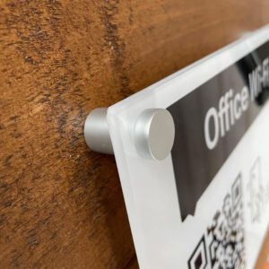 qr code sign side view